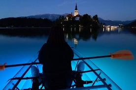 Geführte Clear Kayak-Tour in Bled