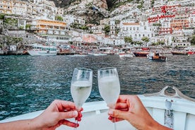 Excursion en bateau privé sur la côte amalfitaine au départ de Positano, Praiano ou Amalfi