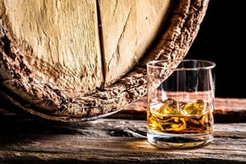 Tour privato di whisky di malto di 9 giorni in Scozia