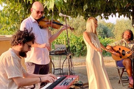 Ville de Corfou : concert intime de musique grecque en direct à la vieille forteresse