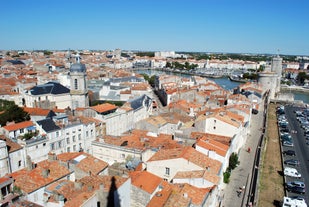 Photo of the Erdre River in Nantes, France.