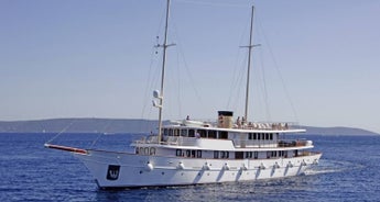 Kvarner Islands & Northern Dalmatia Deluxe Cruise