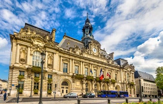 Photo of Bordeaux aerial panoramic view. Bordeaux is a port city on the Garonne river in Southwestern France.