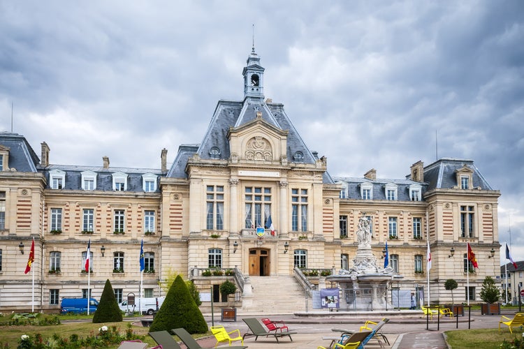 Photo of the townhall "Hotel Deville" in the town Evreux, France.