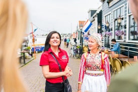 Tour van een halve dag met een kleine groep naar Volendam, de Zaanse Schans en platteland vanuit Amsterdam