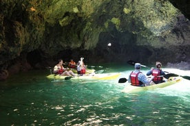 폰타 다 피에 야드 (Ponta da Piedade) 동굴과 해변 2 시간 카약 투어