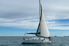 Tour privato in barca lungo la costa di Valencia