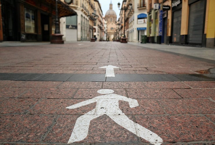 desescalada street in Zaragoza, Spain.jpg