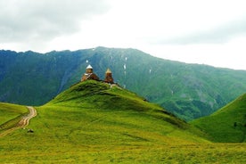 Kazbegi heilsdags einkaferð frá Tbilisi Besta upplifunin