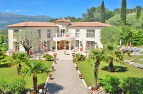 Superbe villa de charme avec piscine chauffée