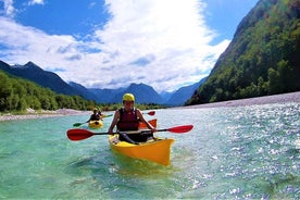 Soča: Kayakferð á Soča ánni með myndum