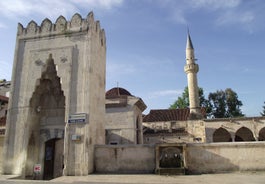 Photo of Sabancı Merkez Camii (English: Sabancı Central Mosque) in Adana, Turkey. The mosque is the second largest mosque in Turkey and the landmark in the city of Adana.