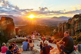 Excursion majestueuse aux rochers des Météores au coucher du soleil