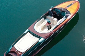 Excursion privée d'une demi-journée en bateau de luxe - Riva Aquariva Venise