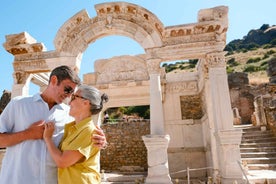 From Kusadasi or Izmir: Ephesus Private Tour