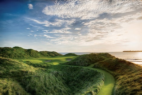 photo of Lahinch Golf Club .