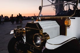 Oporto y Gaia: recorrido privado por la ciudad vintage en Ford T Electrico