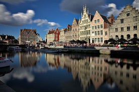 Ghent: 40-Minute Historical Boat Tour of City Center