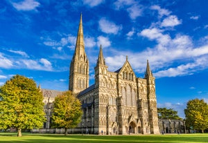 Photo of aerial view of Winchester Cathedral and city, England.