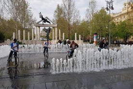 ブダペスト ハイライト ハンガリーのサマー ドリンク付き自転車ツアー