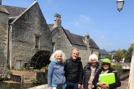 Visita guiada a pie privada por el histórico Bayeux en inglés o francés