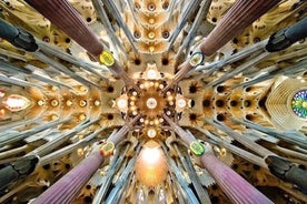 Golden Hour Sagrada Familia & Sunset Park Güell 