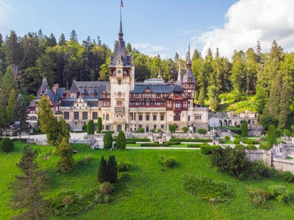 Peleș Castle travel guide