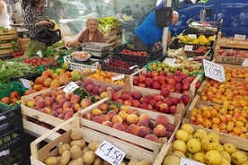 Food and wine tour of Pescara Vecchia on foot