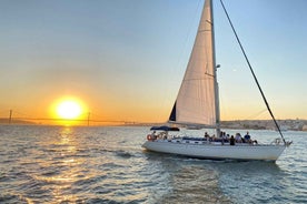 Lisbon: Sailing Tour on the Tagus River