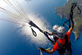 Experiencia de parapente biplaza en Budva (playa de Becici)