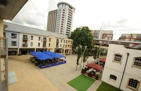 PREMIER SUITES PLUS Bristol Cabot Circus