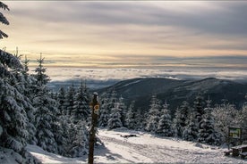 Wycieczka na nartach/snowboardzie/sankach w czeskich Karkonoszach - Špindlerův Mlýn