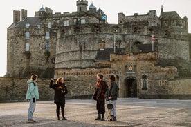 Tour storico a piedi di Edimburgo compreso l'ingresso con saltafila al castello di Edimburgo