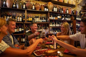 Tour a piedi per piccoli gruppi con degustazione di tapas e vini