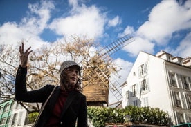 Visite guidée de Montmartre en chansons avec une professionelle