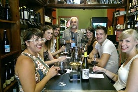 Private premium wine tasting in the historic centre of Valencia