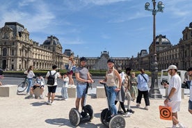 Segway-Tour durch Paris mit Ticket für Bootstour auf der Seine