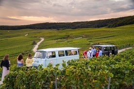 Champagnetour van een halve dag met een vintage busje uit Epernay