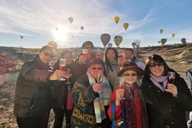 Paseo en globo aerostático Capadocia Goreme y fiesta con champán