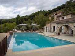 Magnificent villa in the south of the Ard che