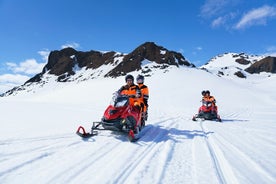 Snowmobile na geleira de Reykjavik