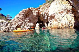 Kajakken en wandelen door de prachtige Costa Brava