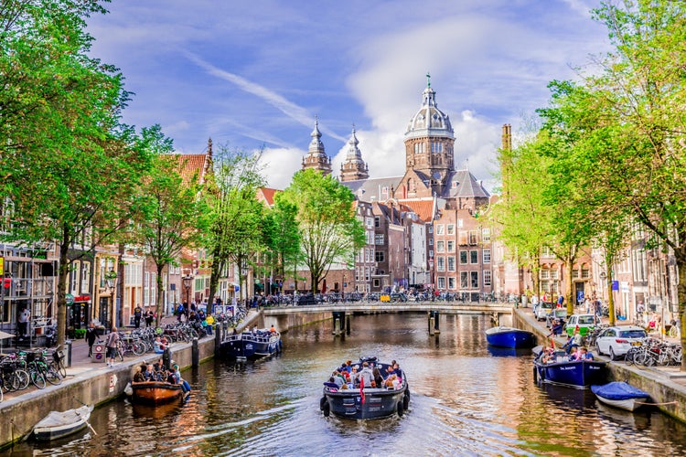shutterstock_1040638333.jpg
