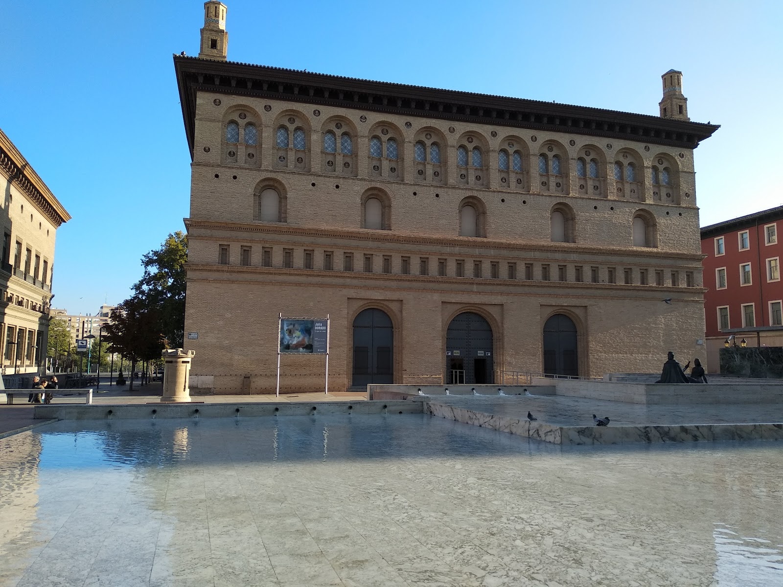 Cathedral of the Savior in his Epiphany of Zaragoza travel guide