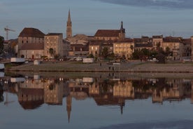 Excursão a pé privada em Bergerac com um guia profissional