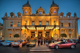 Mônaco e Monte Carlo à noite