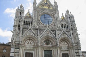 Gå over linjen: Siena Duomo og City Walking Tour