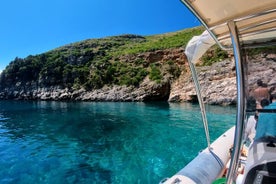 Snorkel & Vandretur Dafina Bay, Bear's Bay og Duk Gjoni Cave 