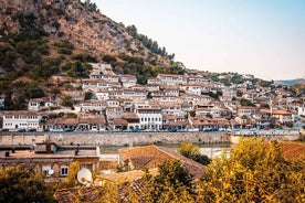 Berat - Patrimoine de l'UNESCO et dégustation de vins, visite privée au départ de Tirana