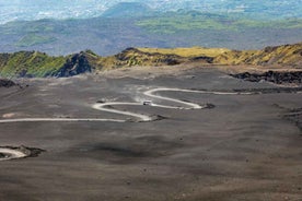 From Taormina: Mount Etna Tour to 2900m with Cable Car